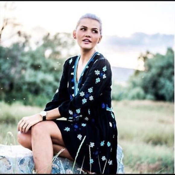 FREE PEOPLE Black Embroidered Star Gazer Dress M - Picture 3 of 8